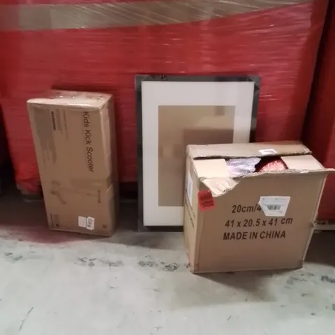 PALLET OF ASSORTED HOUSEHOLD GOODS AND PRODUCTS TO INCLUDE;CHRISTMAS DECORATION,KIDS SCOOTER,PICTURE FRAME 