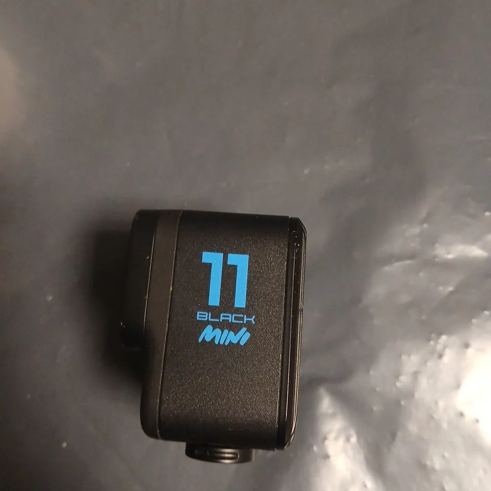 GOPRO HERO11 BLACK MINI ACTION CAMERA – IN CASE WITH MOUNT