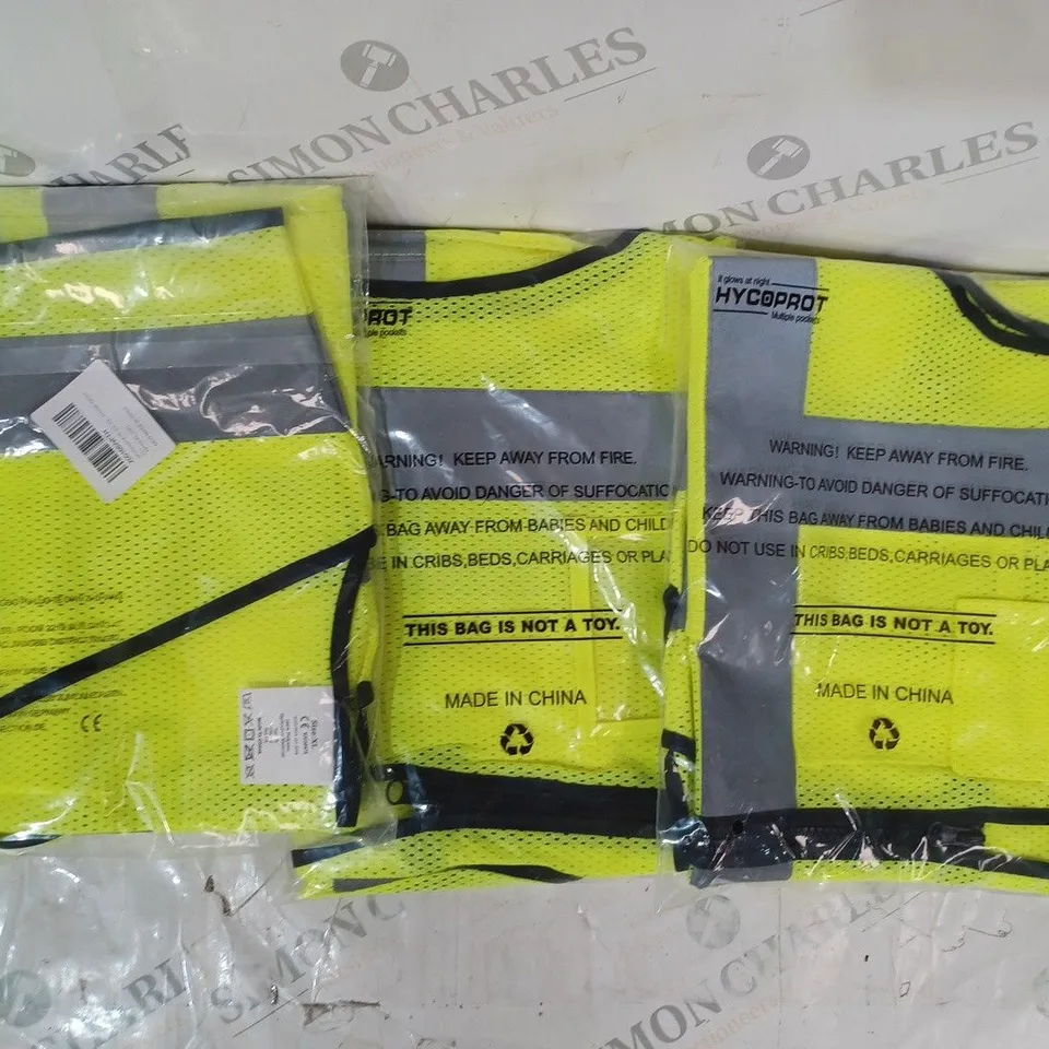 APPROXIMATELY 5 ASSORTED HI-VIS SAFETY VESTS IN VARIOUS SIZES