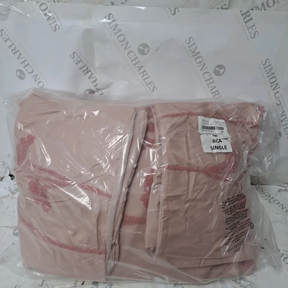 SUPERSOFT BY COZEE HOME LEAF TUFTED 4 PIECE DUVET SET WITH FLEECE