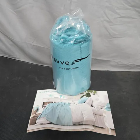 WAVVE FLANNEL FLEECE BLANKET – 130 X 150 CM – 100% MICROFIBER POLYESTER