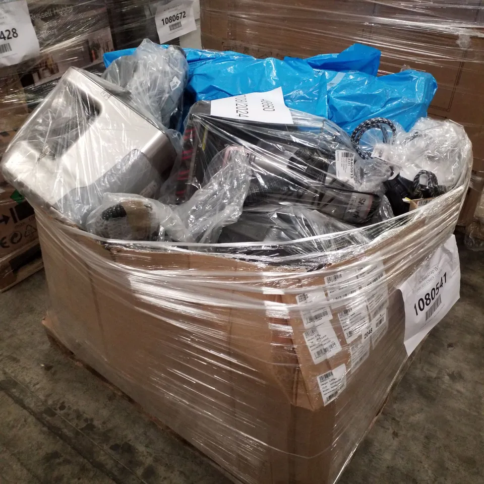 PALLET OF APPROXIMATELY 23 UNPROCESSED RAW RETURN HOUSEHOLD AND ELECTRICAL GOODS TO INCLUDE;