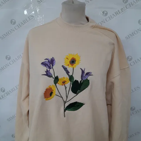 COTTON ON GRAPHIC CREW SWEATSHIRT IN SUMMER SPRING/SANDY BROWN SIZE XS