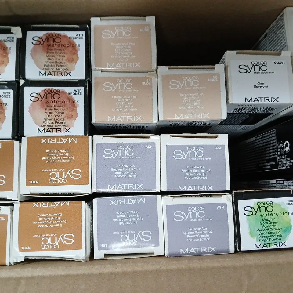 BOX OF APPROXIMATELY 20 ASSORTED MATRIX SO COLOUR SYNC PRODUCTS