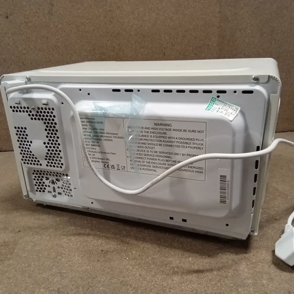 BOXED SWAN NORDIC SM22036LWHTN SOLO MICROWAVE - WHITE