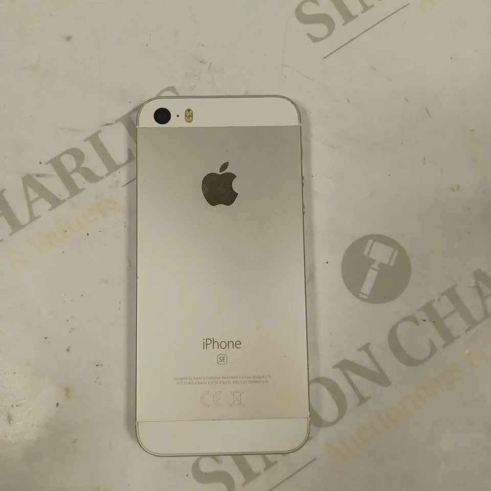 APPLE IPHONE SE SMARTPHONE 