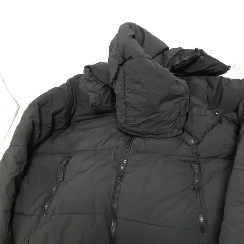 COTTON ON THE MOTHER PUFFER SIZE M