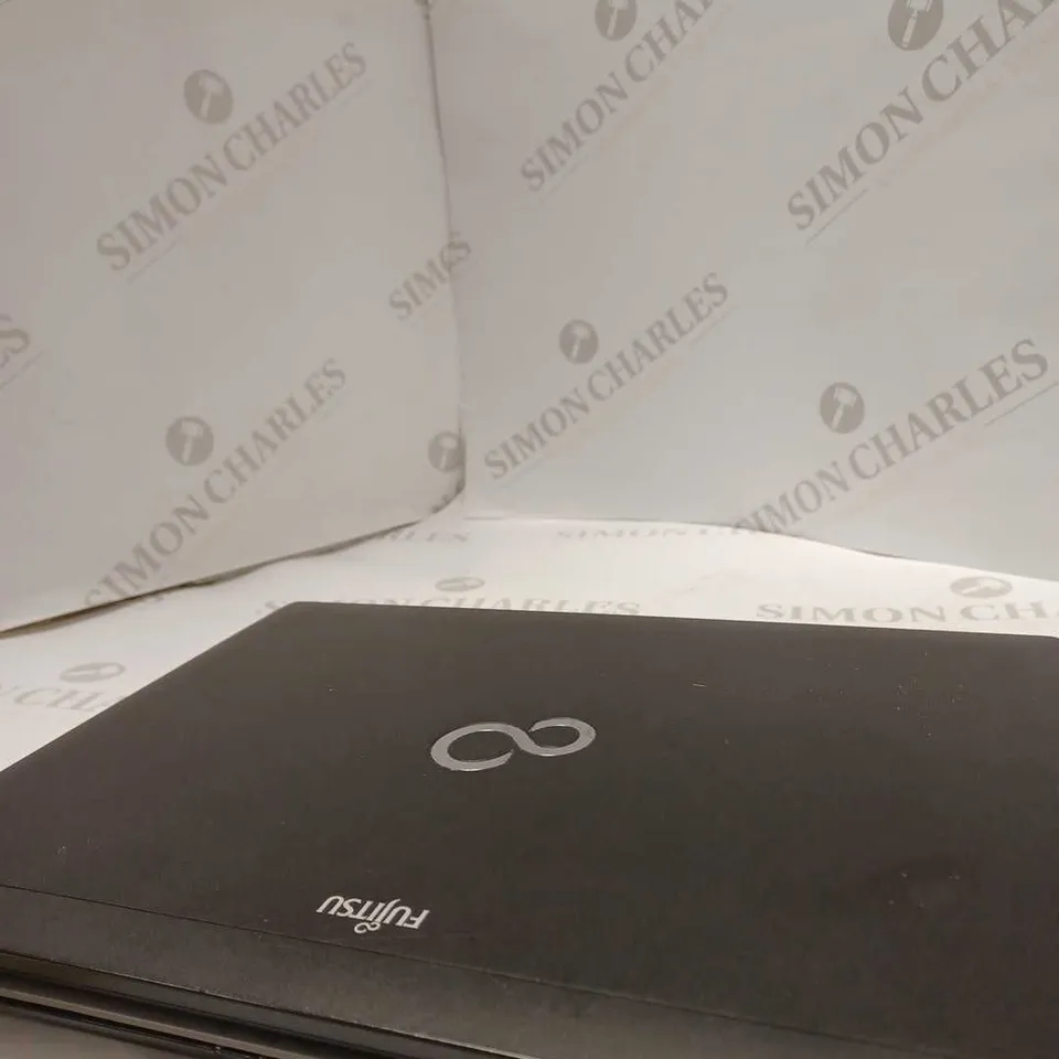 FUJITSU LIFEBOOK P702 LAPTOP