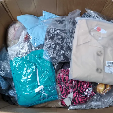 LARGE BOX OF APPROXIMATELY 25 ASSORTED CLOTHING ITEMS IN VARIOUS COLOURS, STYLES AND SIZES - COLLECTION ONLY 