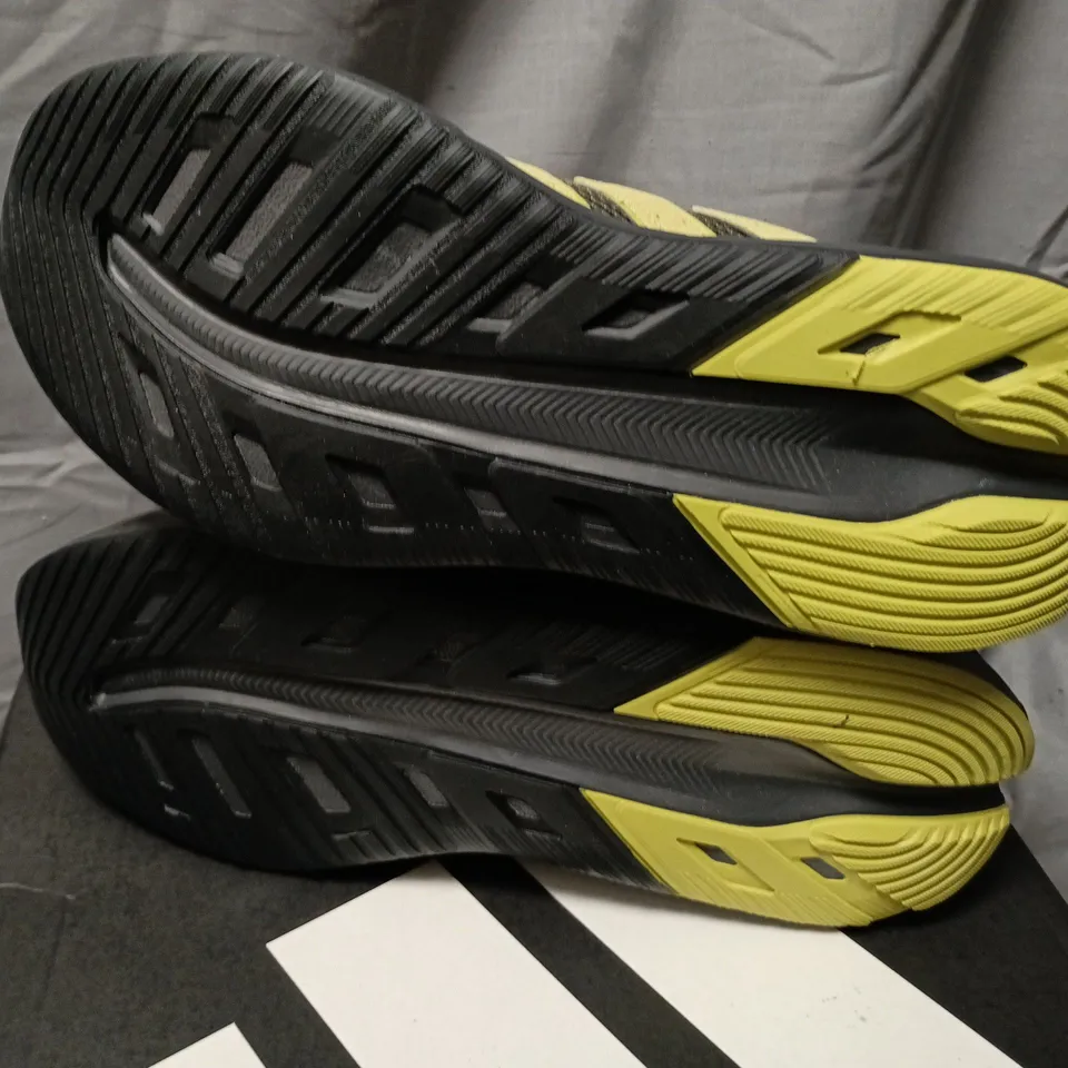 ADIDAS ASTRASTAR SNEAKERS OLIVE/YELLOW, UK 10 