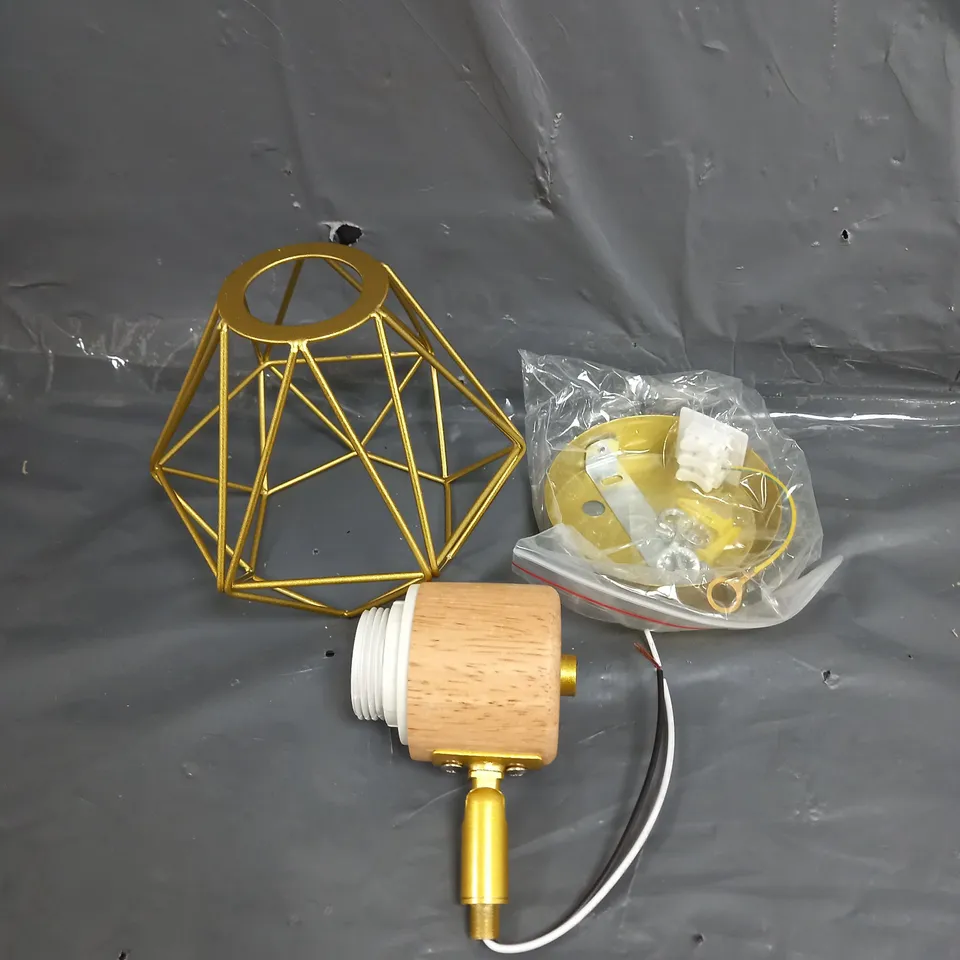 METAL DIAMOND EFFECT LIGHT PENDANT 
