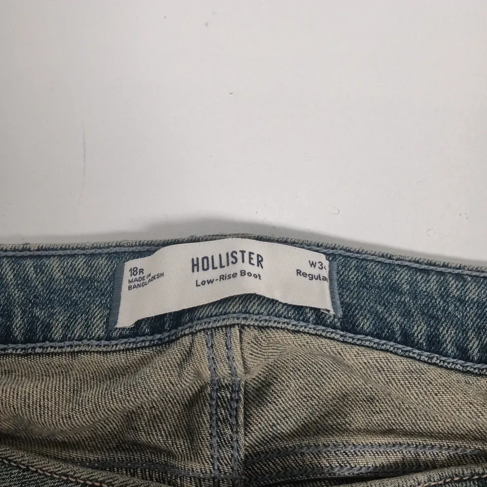 HOLLISTER LOW-RISE BOOT JEANS – WOMEN'S INDIGO DENIM (18R)