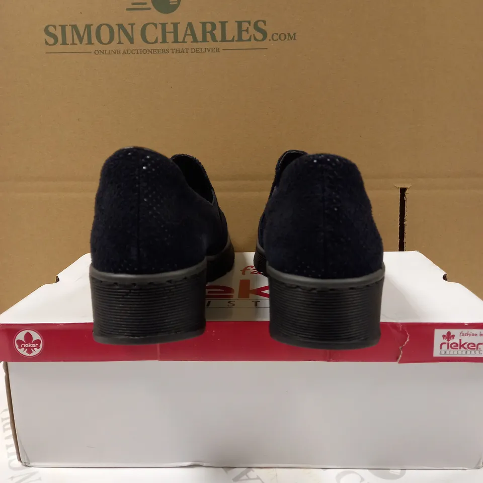 RIEKER SLIP ON SHOE SIZE 6.5/7