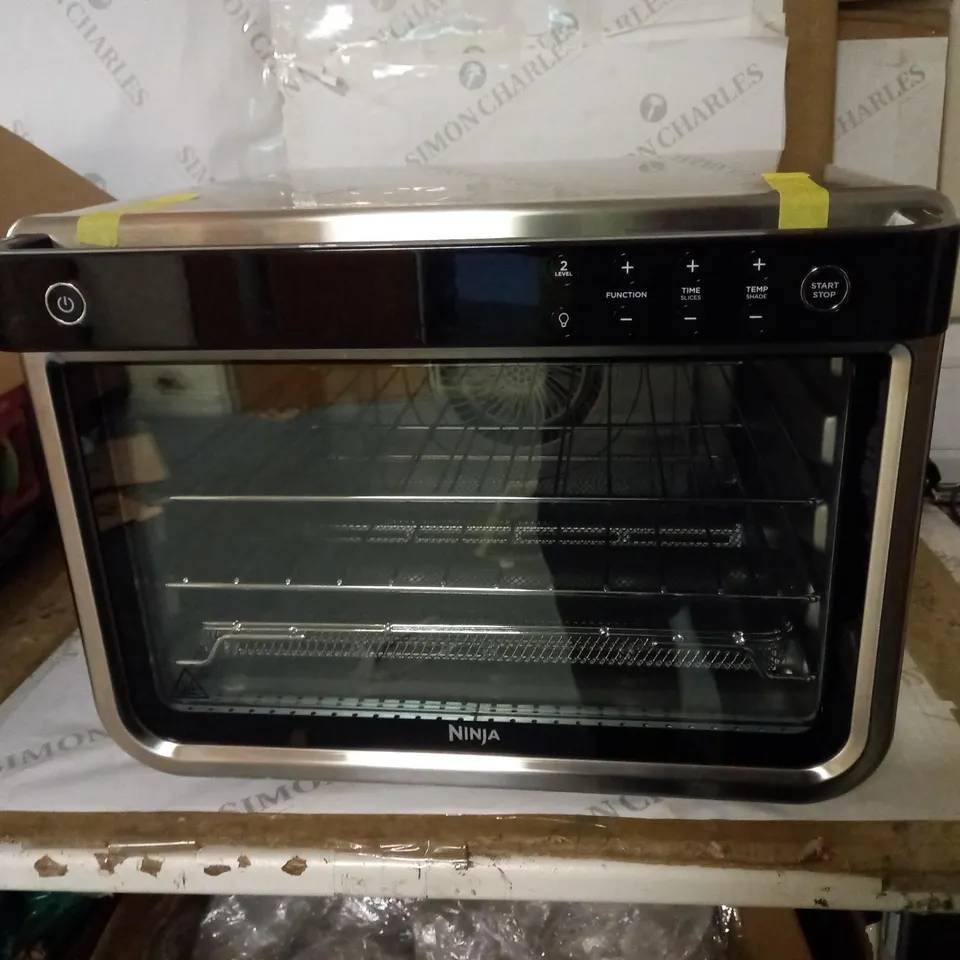 NINJA FOODI 10-IN-1 MULTIFUNCTION OVEN