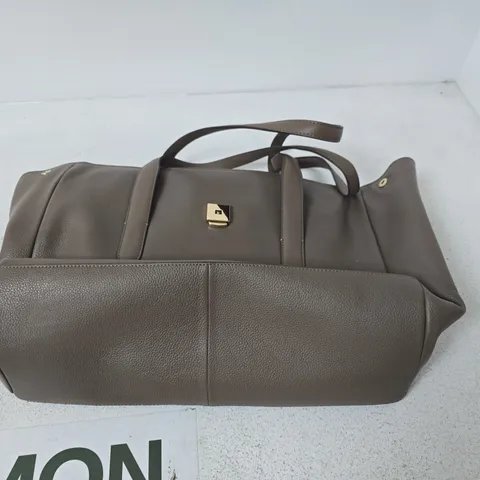 2 X LEATHER HANDBAG WITH GOLD-TONE CLASP