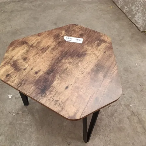 DESIGNER WOODEN DIAMOND SIDE TABLE