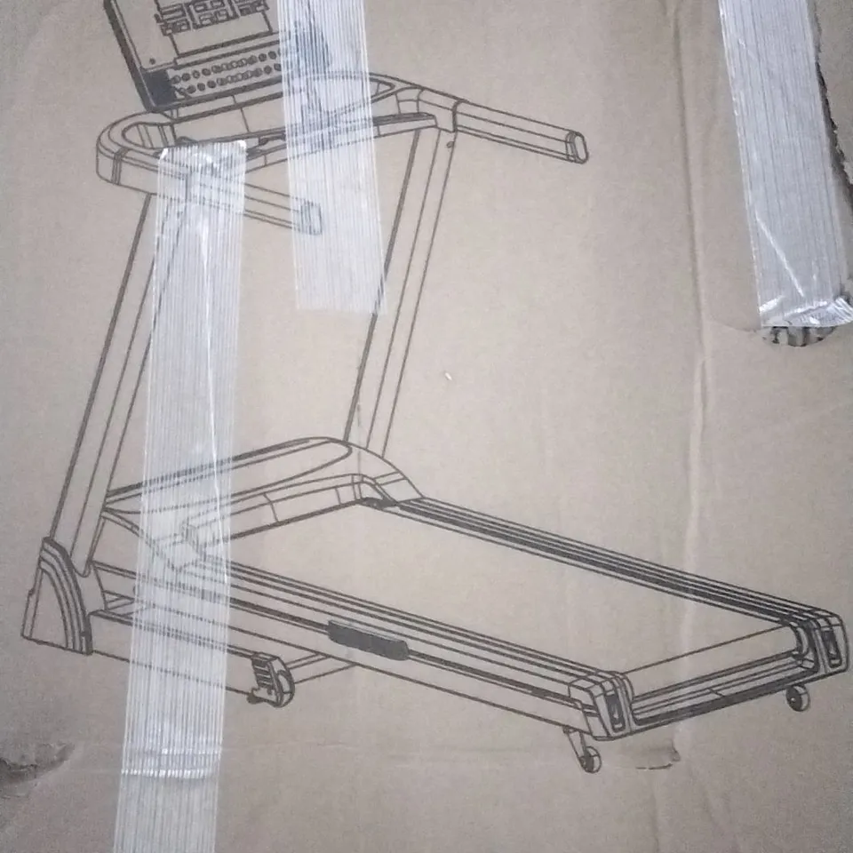 BOXED REEBOK A2.0 TREADMILL 