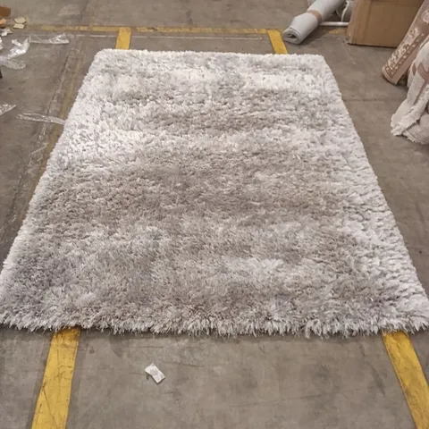 GREY SHAG AREA RUG β LARGE RECTANGULAR APPROXIMATELY 233 CM X 165 CM