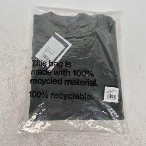 BAGGED FRED PERRY STRIPED CUFF T-SHIRT IN GREEN - LARGE