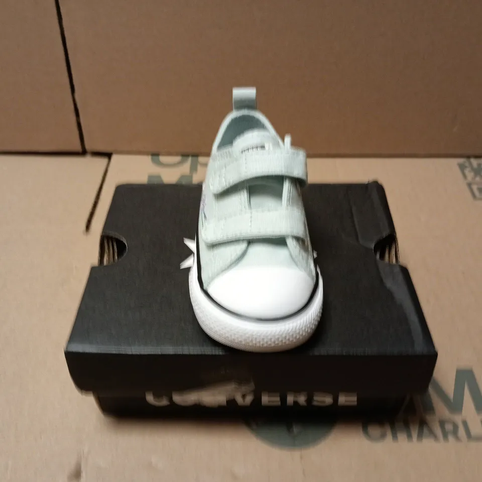 BOXED PAIR OF CONVERSE KIDS FLORAL VELCRO SHOES IN MINT GREEN - UK 6
