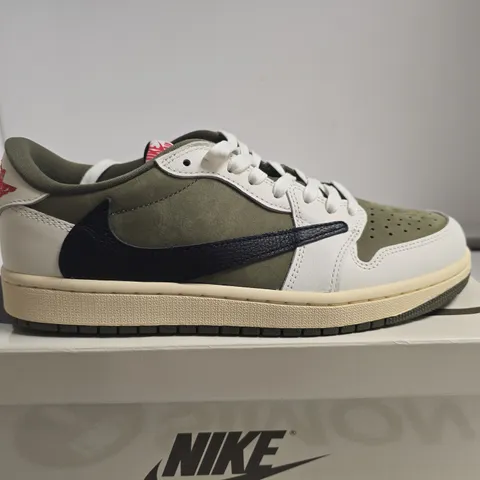 BOXED PAIR OF NIKE AIR JORDAN 1 LOW OG SP OLIVE/WHITE – UK 8