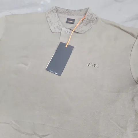 HUGO BOSS POLO SHIRT β SIZE SMALL