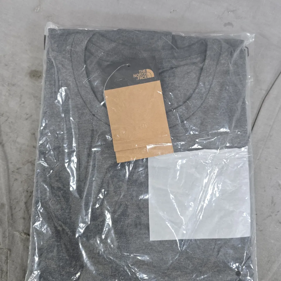 THE NORTH FACE SIMPLE DOME TEE – GREY HEATHER, UK MEDIUM 