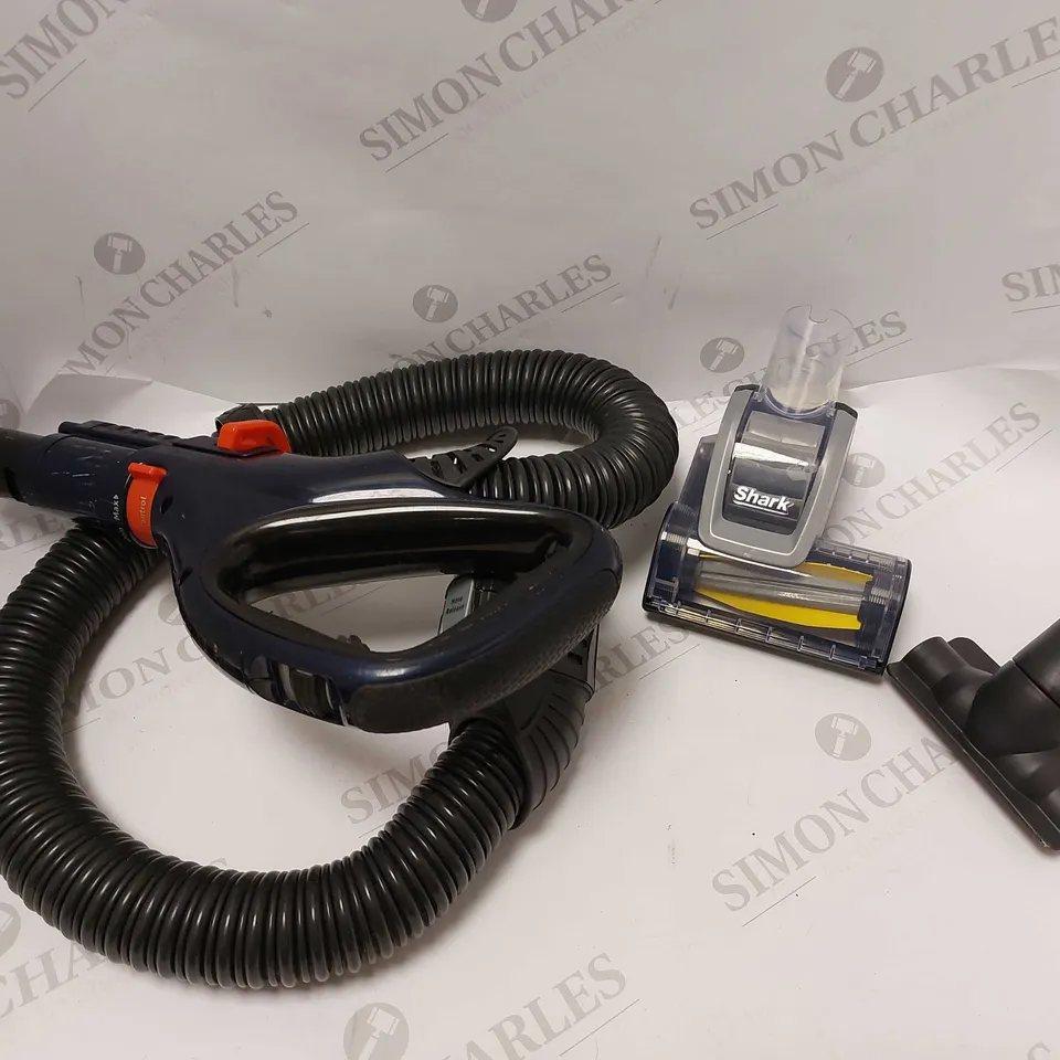 SHARK UPRIGHT VACUUM CLEANER