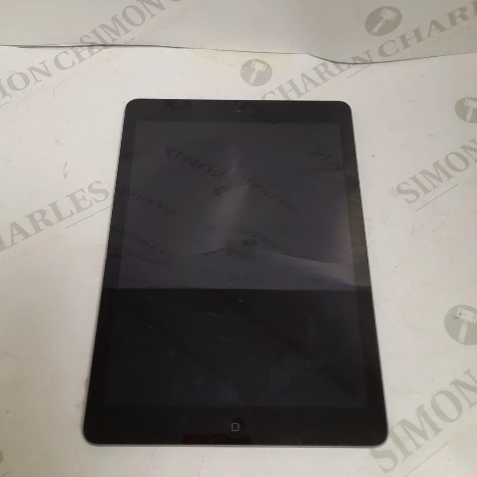 APPLE IPAD AIR A1475