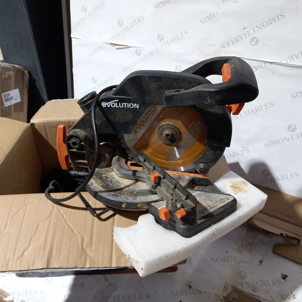 EVOLUTION CUTTING COMPOUND SAW