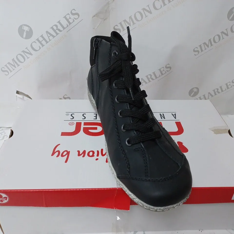 RIEKER LACE ANKLE BOOT BLACK SIZE 7 1/2 - BOXED 