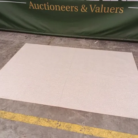 QUALITY DESIGNER AREA RUG - APPROXIMATELY 228CM X 160CM