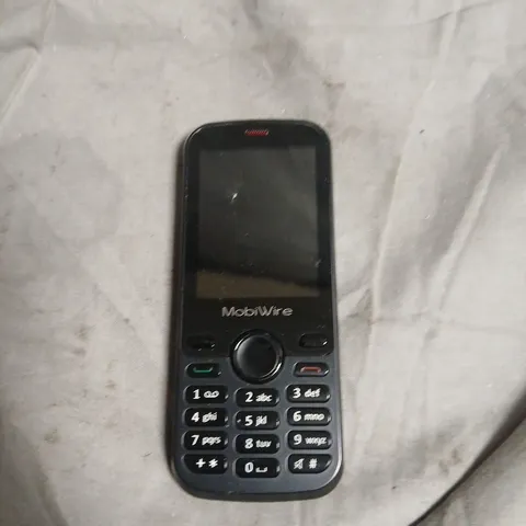 MOBIWIRE MOBILE PHONE – BLACK