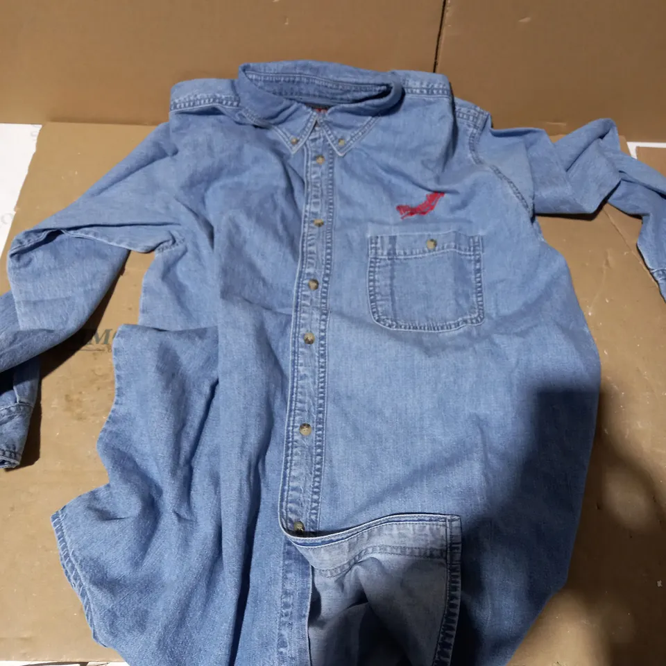 MILWAAKEE DENIM BUTTON UP SHIRT XL