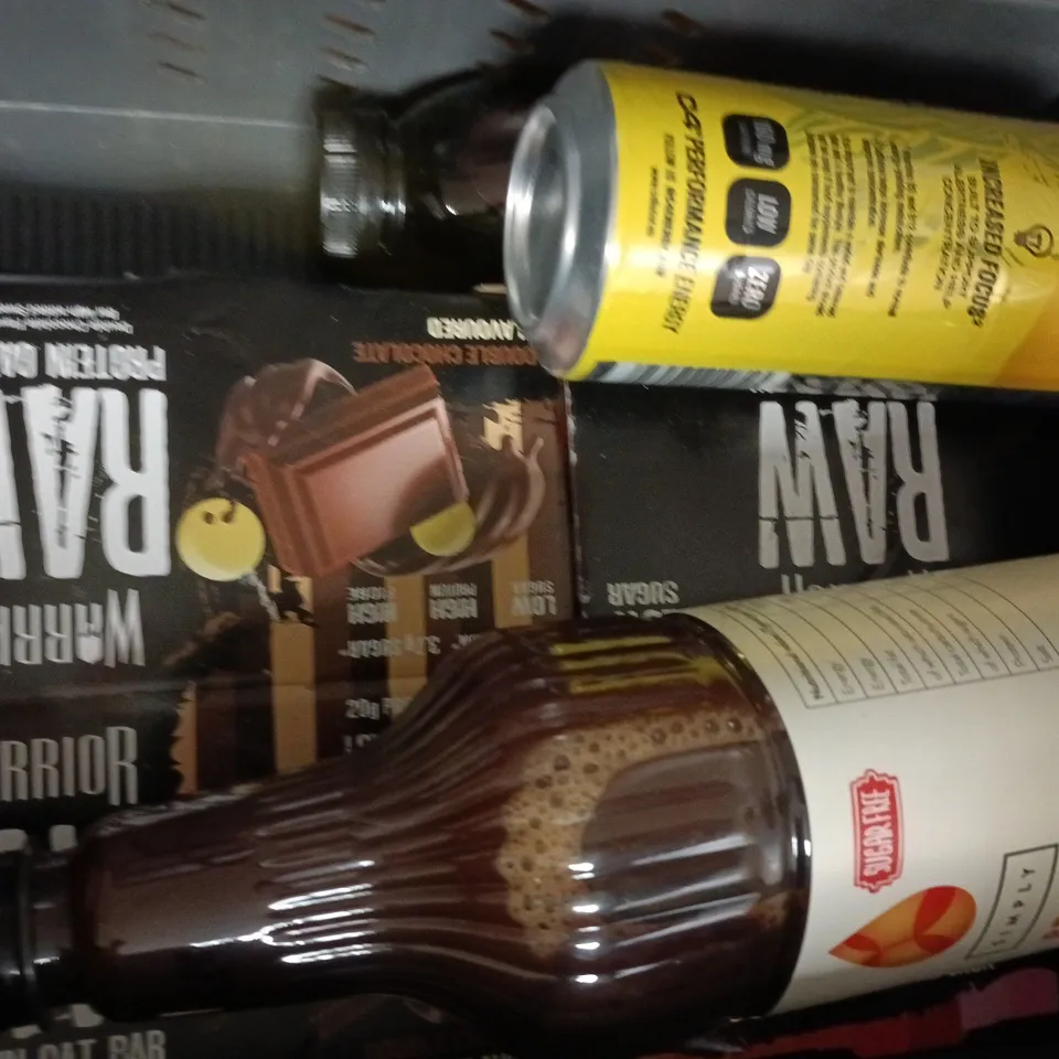 APPROXIMATELY 10 ASSORTED FOOD AND DRINK ITEMS TO INCLUDE C4, FRUIT SHOOT, ETC