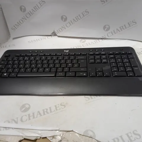 LOGITECH MK540 WIRELESS KEYBOARD