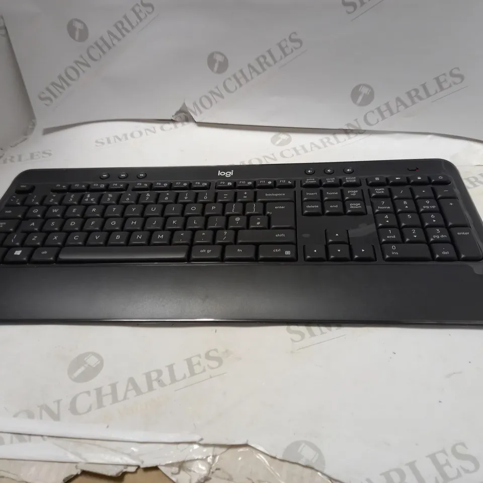 LOGITECH MK540 WIRELESS KEYBOARD