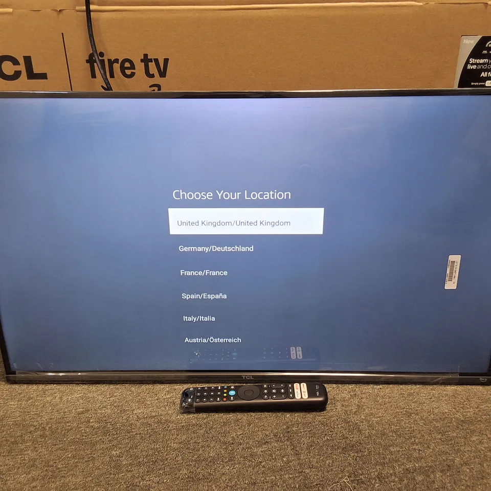 BOXED TCL 32" FHD QLED SMART TV - 32SF560