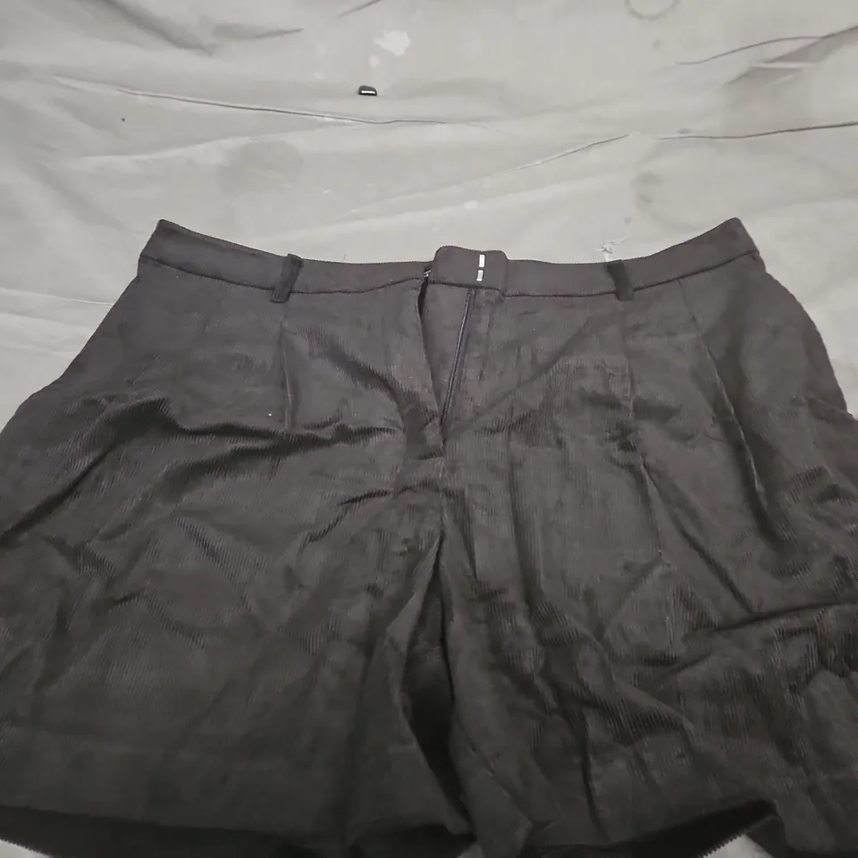 NOBODY'S CHILD BLACK CORDUROY-STYLE SHORTS SIZE 18