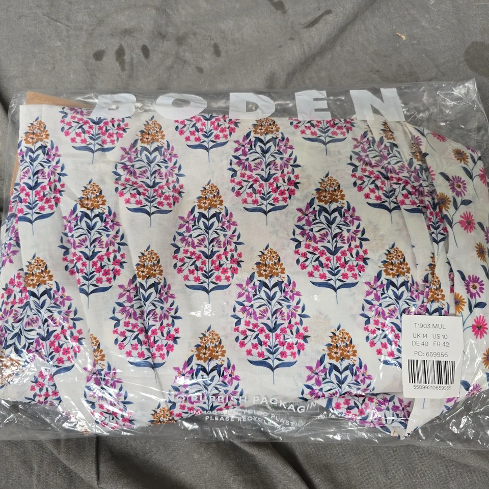BODEN LONG SLEEVE BUTTONED SHIRT SIZE UK 14 