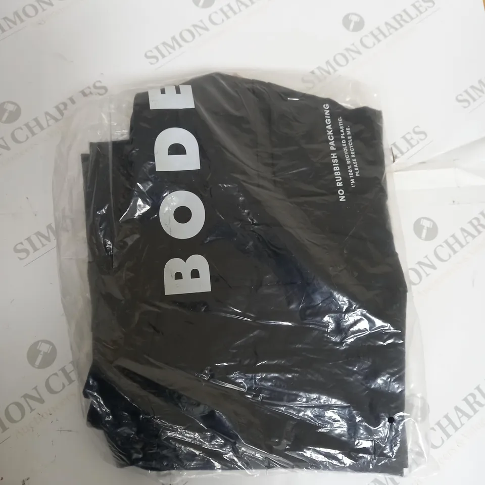 BAGGED BODEN TROUSERS SIZE 14R