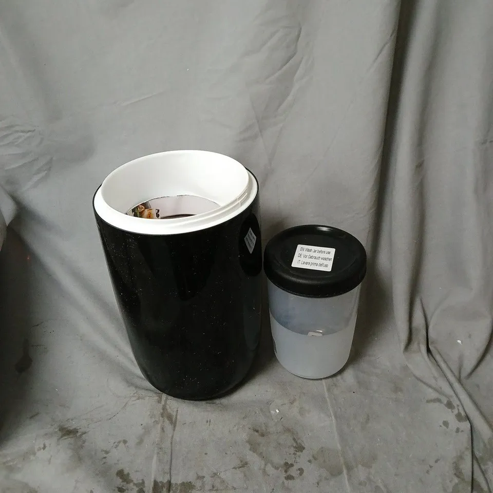  EasiYo Fresh Yogurt Yogurt Maker box