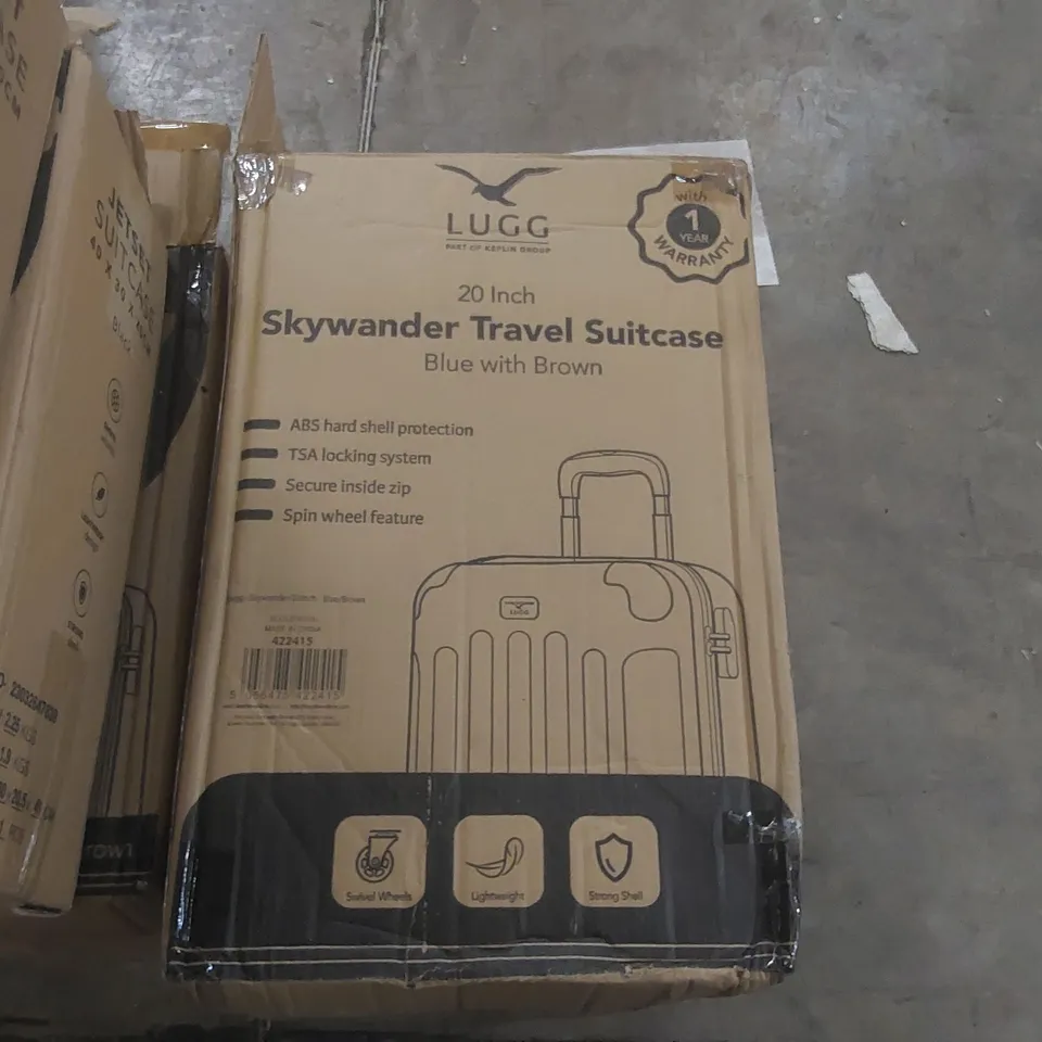 BOXED LUGG TRAVEL SUITCASE