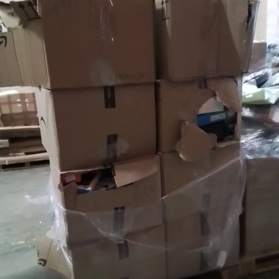 PALLET CONTAINING LARGE QUANTITY OF GAMING ACCESSORIES SUCH AS,ADJUSTABLE HEAD STRAP FOR VR,12 IN 1 GAME ACCESSORIES FOR NSW,SWITCH PROTECTIVE CASE