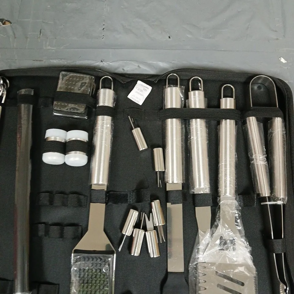 BBQ COOKWARE SET 