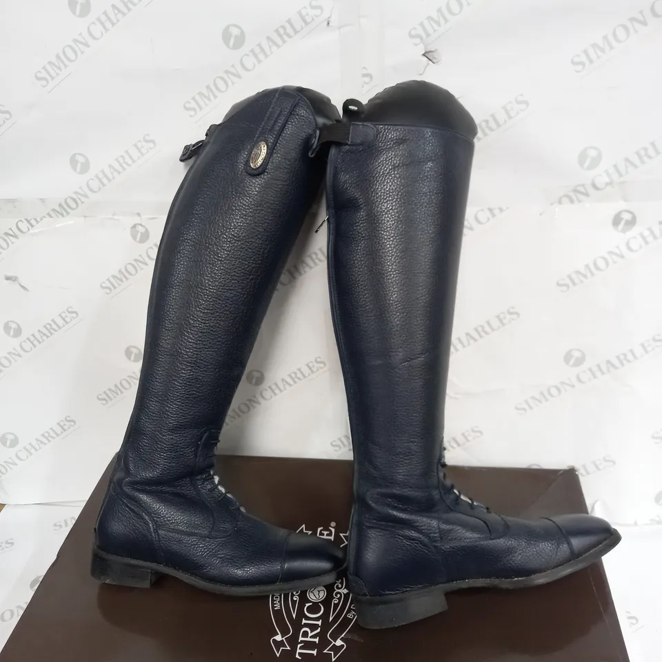 BOXED PAIR OF TRICLORE EQUESTRIAN BOOTS SIZE 39