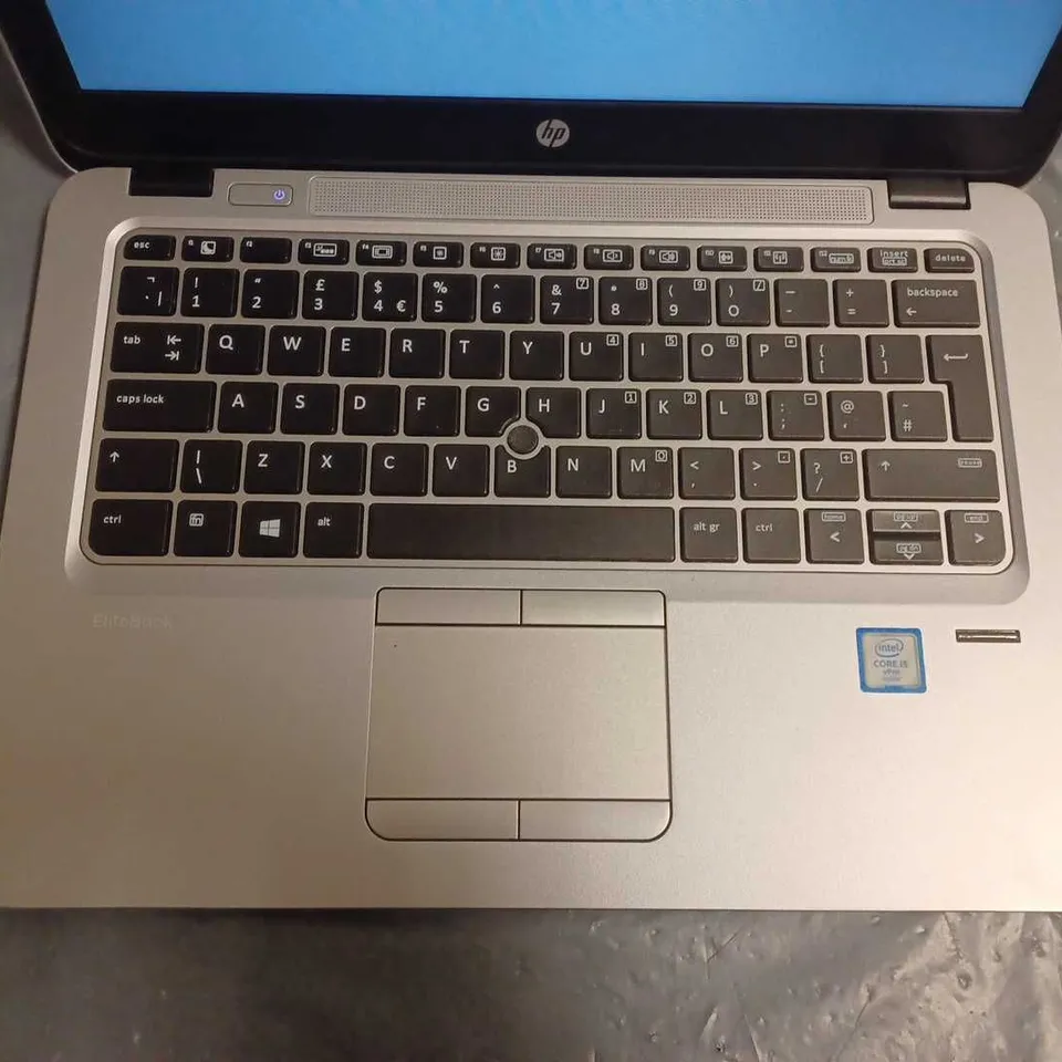 UNBOXED HP ELITEBOOK 820 G3 INTEL CORE I5 VPRO LAPTOP IN SILVER