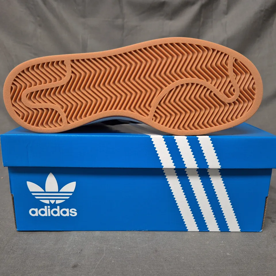 BOXED PAIR OF ADIDAS CAMPUS 00S WOMEN'S SHOES IN STONE/BLACK UK SIZE 7