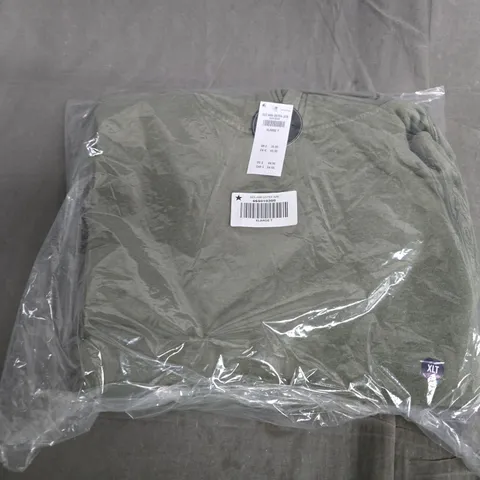 BAGGED HOLLISTER BOXY LOGO HOODIE IN KHAKI - XL TALL