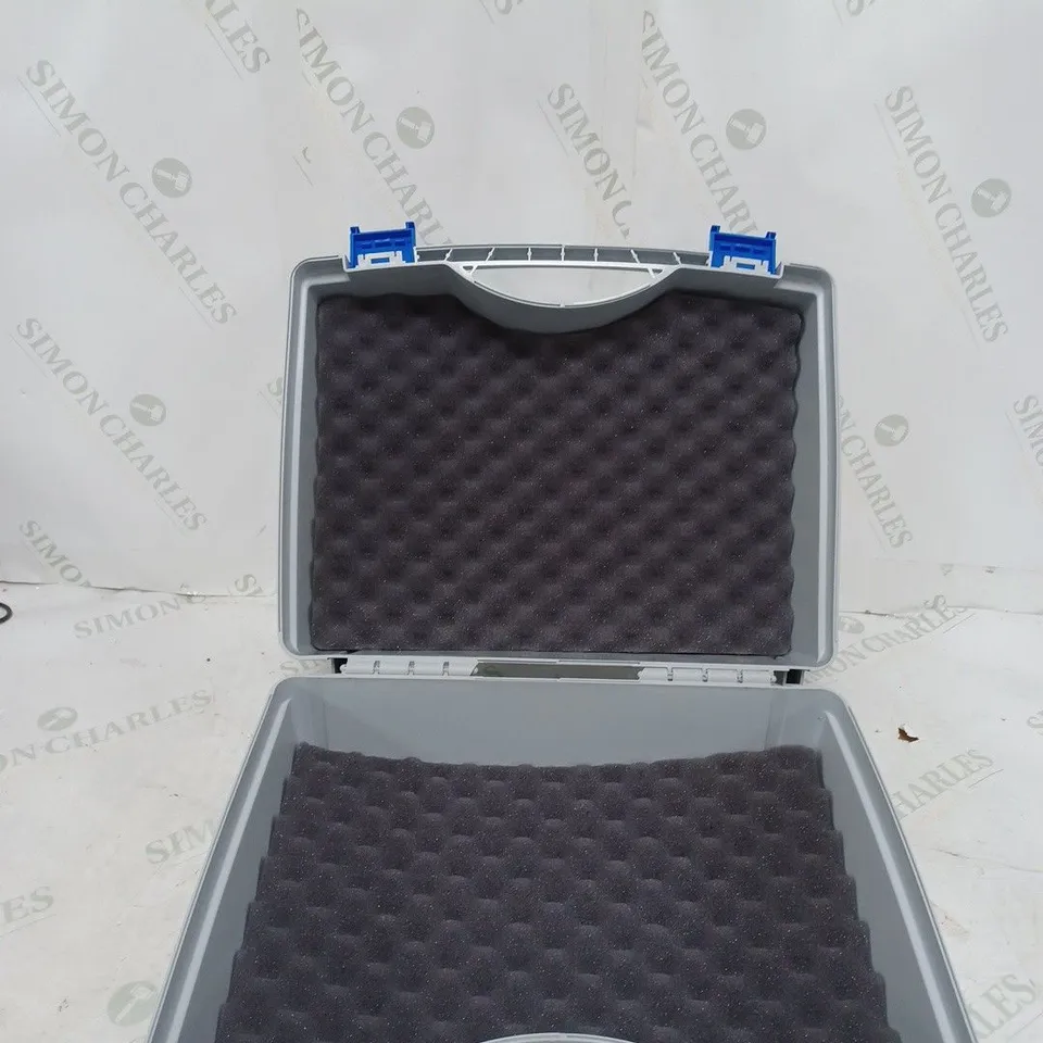 HEAVY DUTY WORK BOX WITH PADDING 